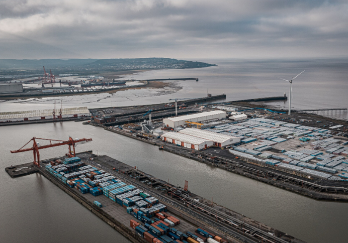 Barge transportation europe